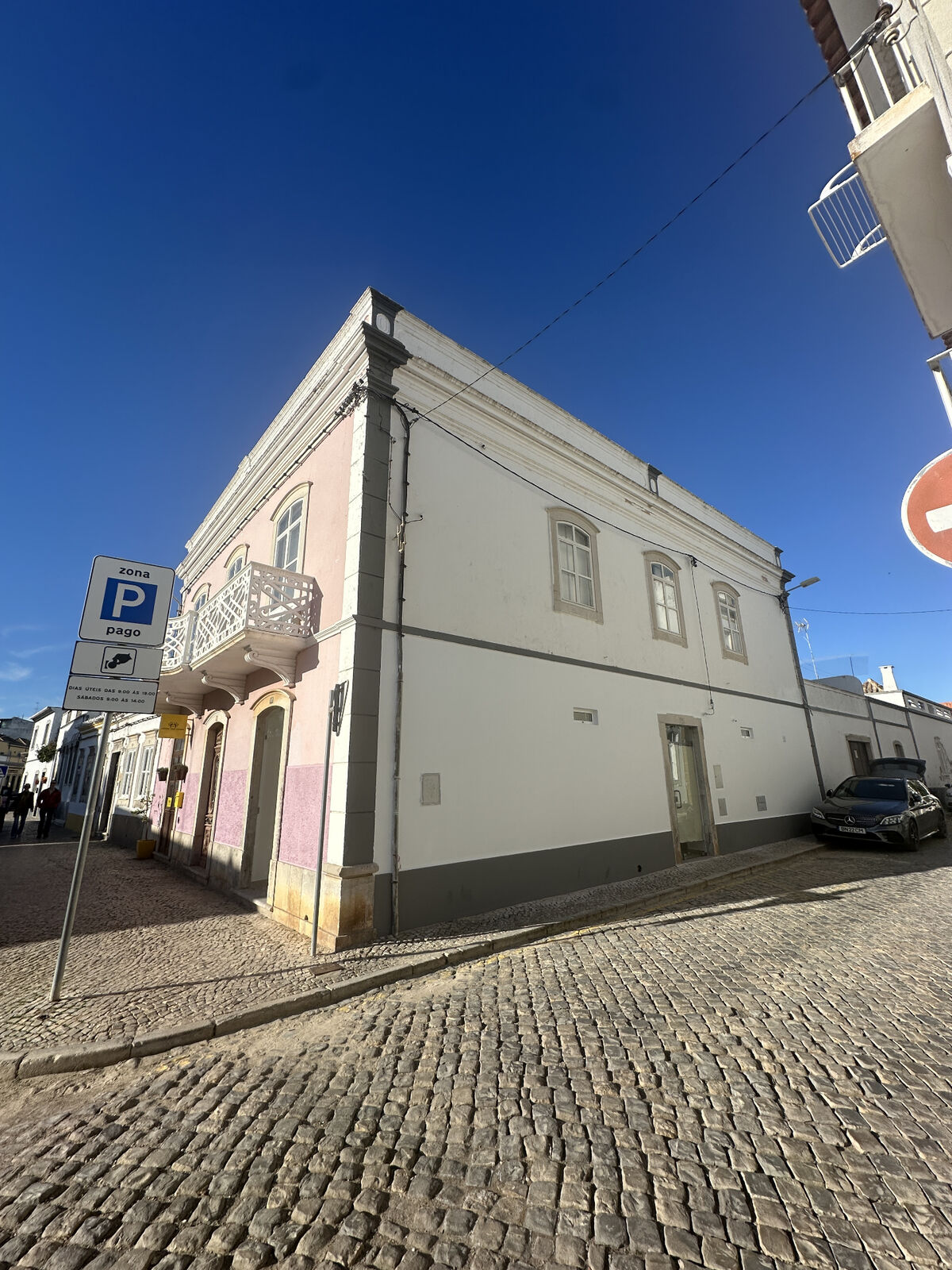 Aura Tavira boutique building in Tavira