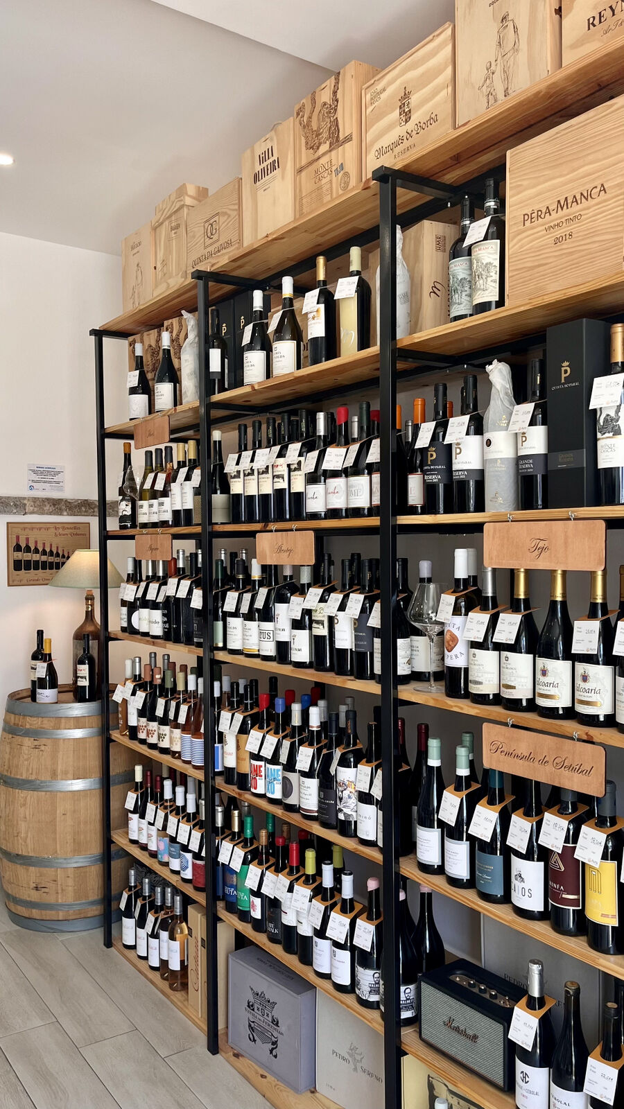 Aura Tavira boutique interior